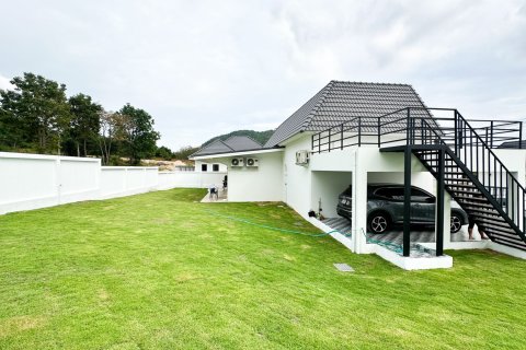 Дом в Хуа Хине, Таиланд с 3 спальнями  № 167618 - фото 2