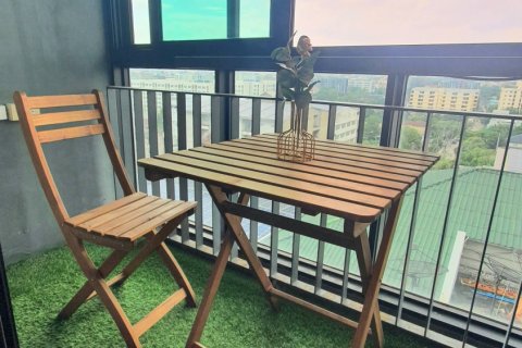 Кондоминиум с 2 спальнями в Самутпракане, Таиланд № 136839 - фото 9