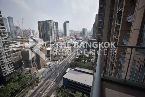 Condo in Bangkok, Thailand, 2 bedrooms  № 184280 - photo 6