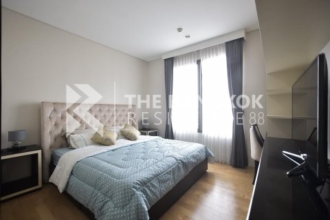 Condo in Bangkok, Thailand, 2 bedrooms  № 184280 - photo 8