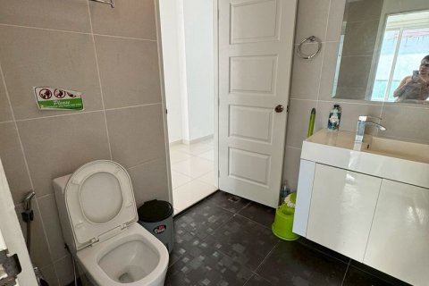Wohnung in Pattaya, Thailand 4 Zimmer № 214138 - Foto 10