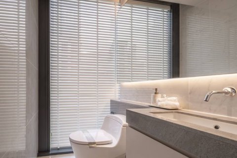 Condo in Bangkok, Thailand, 2 bedrooms № 180858 - photo 14