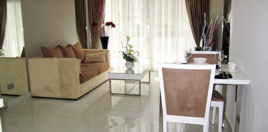 Condo in Pattaya, Thailand, 1 bedroom  № 176531