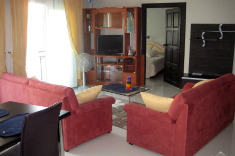 Condo on Jomtien Beach, Pattaya, Thailand, 2 bedrooms  № 176532 - photo 9