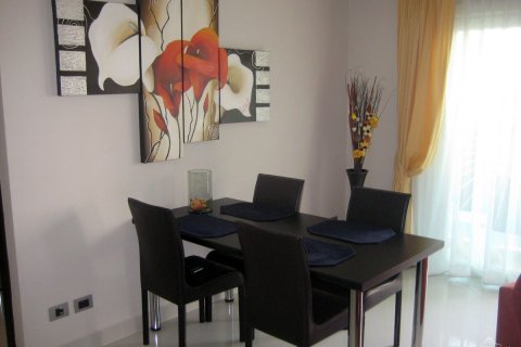 Condo on Jomtien Beach, Pattaya, Thailand, 2 bedrooms  № 176532 - photo 2