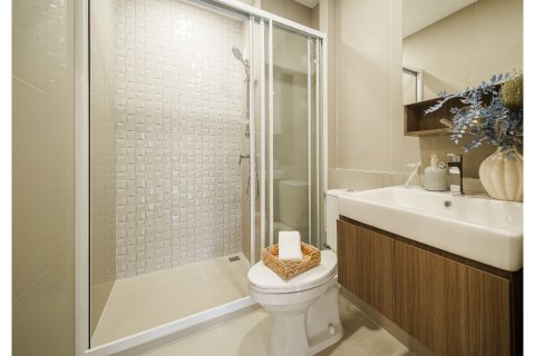 Condo in Bangkok, Thailand, 2 bedrooms  № 165016 - photo 11