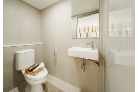 Condo in Bangkok, Thailand, 1 bedroom  № 165015 - photo 4