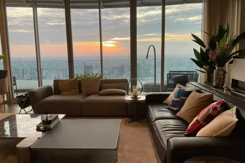 Кондоминиум с 4 спальнями в Патхум Ване, Бангкок, Таиланд № 137528 - фото 2