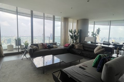 Кондоминиум с 4 спальнями в Патхум Ване, Бангкок, Таиланд № 137528 - фото 24