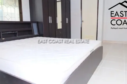 Casa de 2 dormitorios en Pattaya, Tailandia № 212511 - foto 18