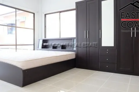 Casa de 2 dormitorios en Pattaya, Tailandia № 212511 - foto 17