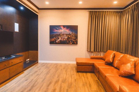 Дом в Сан Кампаенге, Таиланд с 5 спальнями  № 158448 - фото 4