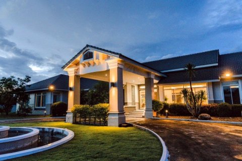 Дуплекс в Сан Кампаенге, Таиланд с 6 спальнями  № 158446 - фото 14