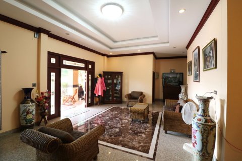 Maison à Udon Thani, Thaïlande 4 chambres № 137736 - photo 22