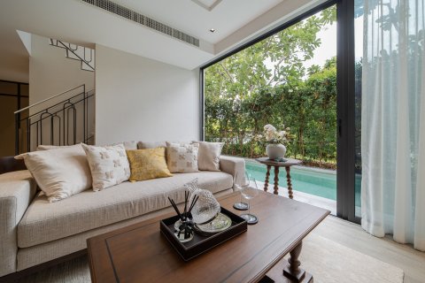 Condo in Hua Hin, Thailand, 3 bedrooms  № 137739 - photo 1