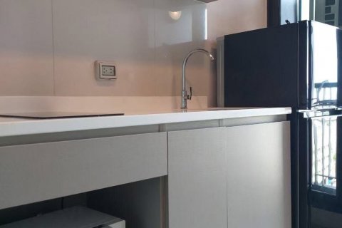 Студия в кондо в Пхракханонге, Бангкок, Таиланд № 137733 - фото 3