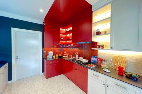 House in Pattaya, Thailand 4 bedrooms № 195960 - photo 11