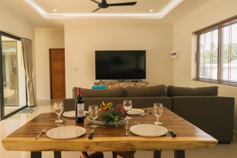 Penthouse in Ko Samui, Thailand 3 bedrooms № 172473 - photo 2