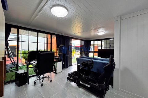 บ้านในพัทยา, ประเทศไทย 6 ห้องนอน № 196023 - รูปถ่าย 28