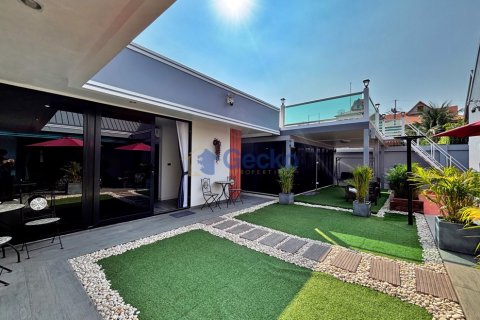 บ้านในพัทยา, ประเทศไทย 6 ห้องนอน № 196023 - รูปถ่าย 25