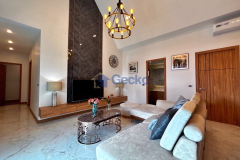 บ้านในพัทยา, ประเทศไทย 6 ห้องนอน № 196023 - รูปถ่าย 6