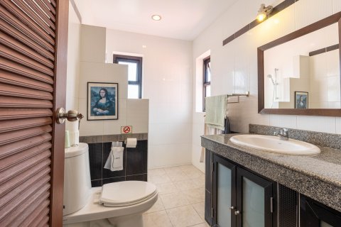 Villa à Phuket, Thaïlande 8 chambres № 147510 - photo 14