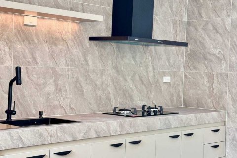 House in Phuket, Thailand 4 bedrooms № 140108 - photo 18