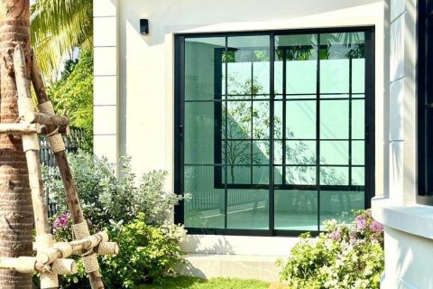 House in Phuket, Thailand 4 bedrooms № 140108 - photo 2