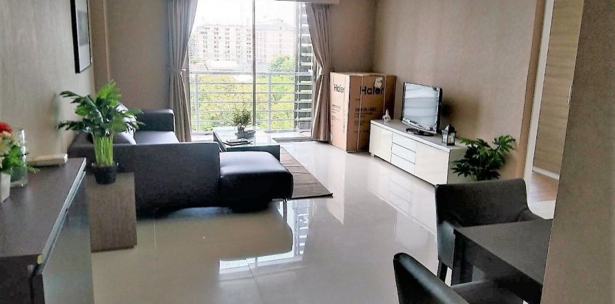 Кондоминиум с 2 спальнями в Самутпракане, Таиланд № 140111