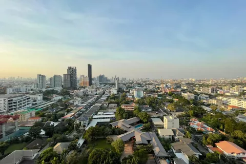 Студия в кондо в Пхракханонге, Бангкок, Таиланд № 140110 - фото 7