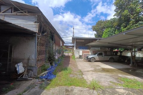 Terrain à Udon Thani, Thaïlande 1296 m2 № 171729 - photo 2