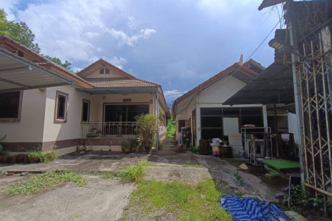 Land in Udon Thani, Thailand 1296 sq.m. № 171729