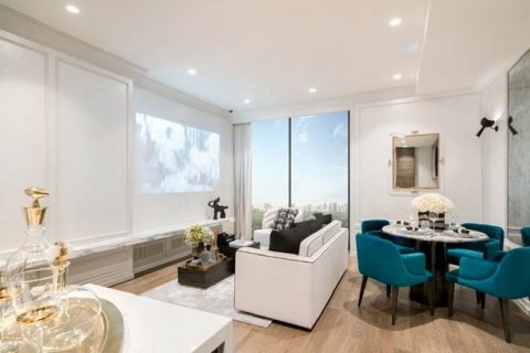 Кондоминиум с 2 спальнями в Бангкоке, Таиланд № 143800 - фото 2