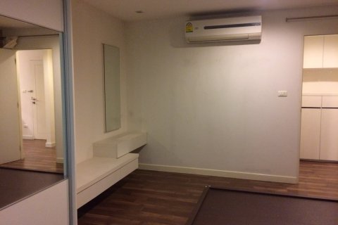 Condo à Bangkok, Thaïlande, 2 chambres  № 143796 - photo 11