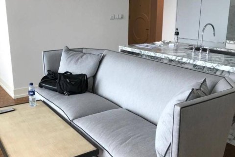 Condo à Bang Rak, Bangkok, Thaïlande, 2 chambres № 169074 - photo 1