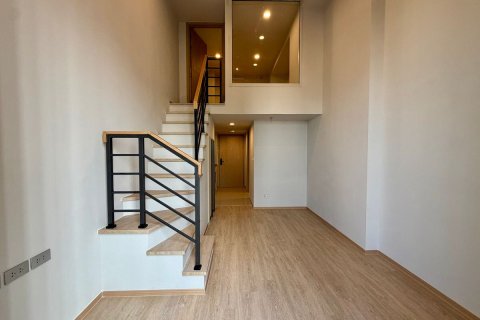 Studio in the Condo in Bang Rak, Bangkok, Thailand № 169073