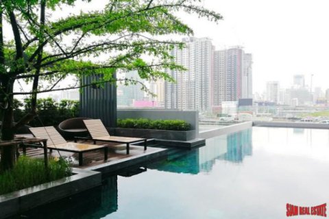 Apartment in Bangkok, Thailand 1 bedroom № 193907 - photo 2