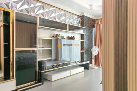 Condo sur Jomtien Beach, Pattaya, Thaïlande, 1 chambre  № 153738 - photo 3