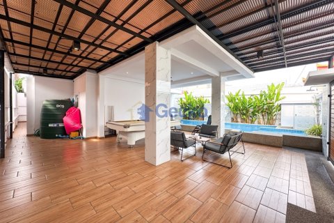 House in Pattaya, Thailand 4 bedrooms № 196306 - photo 26
