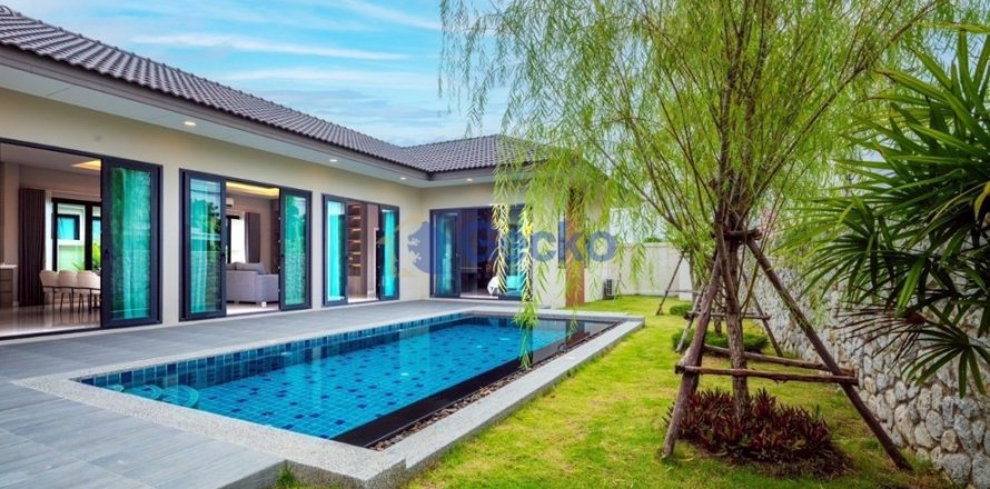 Maison à Pattaya, Thaïlande 3 chambres № 196303