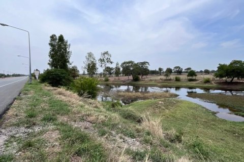 Land in Phayakkhaphum Phisai, Thailand 57600 sq.m. № 149335 - photo 3