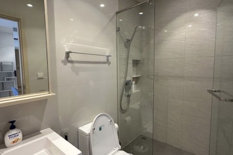 Кондоминиум с 2 спальнями в Ваттхане, Бангкок, Таиланд № 170741 - фото 9