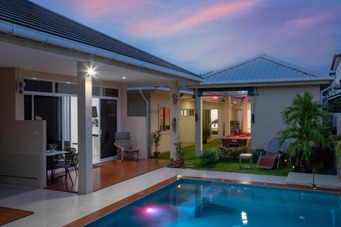 House in Phuket, Thailand 6 bedrooms № 170744 - photo 6