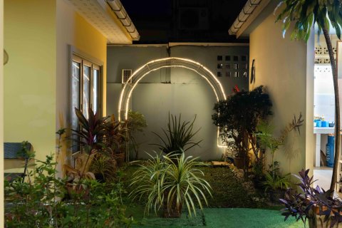 House in Phuket, Thailand 6 bedrooms № 170744 - photo 15