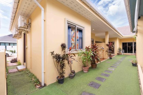House in Phuket, Thailand 6 bedrooms № 170744 - photo 4