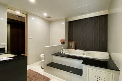 Студия в кондо в Пхая Тая, Бангкок, Таиланд № 170740 - фото 9