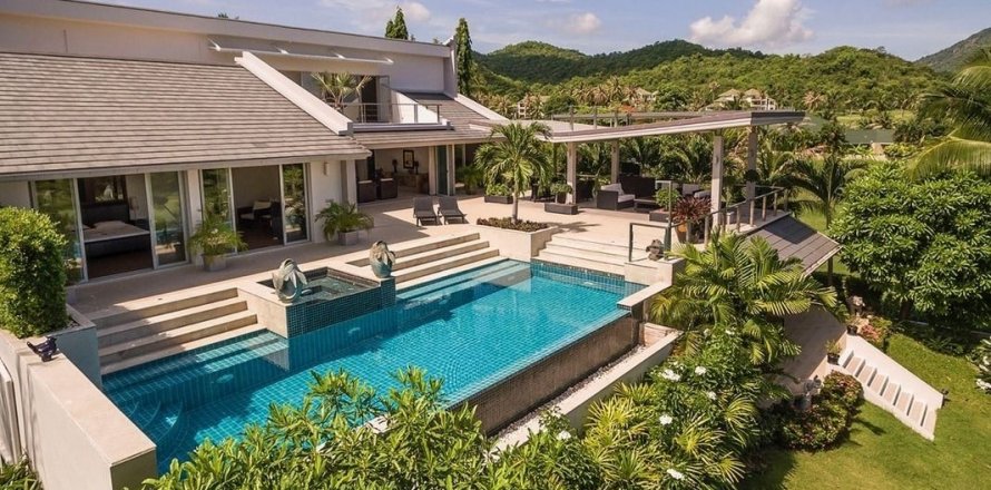 Villa in Cha-am, Thailand 5 bedrooms № 138934