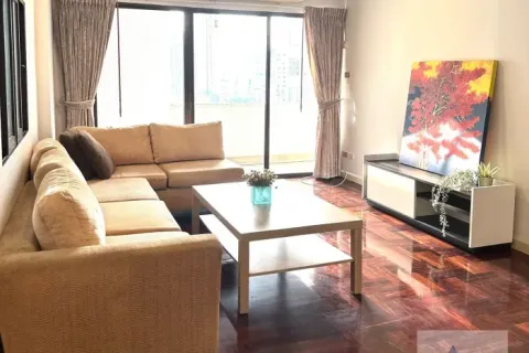 Eigentumswohnung in Watthana, Bangkok, Thailand, 3 Schlafzimmer  № 214679 - Foto 2