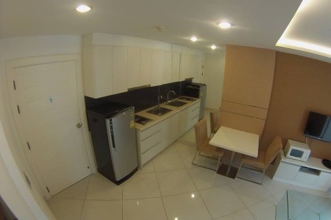 Condo in Pattaya, Thailand, 1 bedroom № 205338 - photo 3