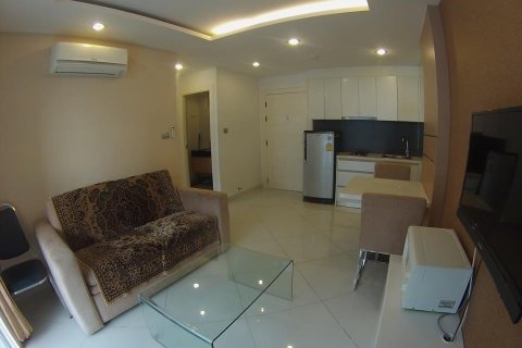 Condo in Pattaya, Thailand, 1 bedroom № 205338 - photo 10